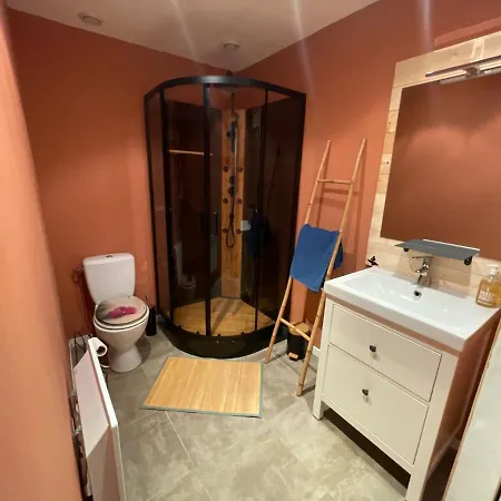 Apartment Le Cocon Des Spress Cers